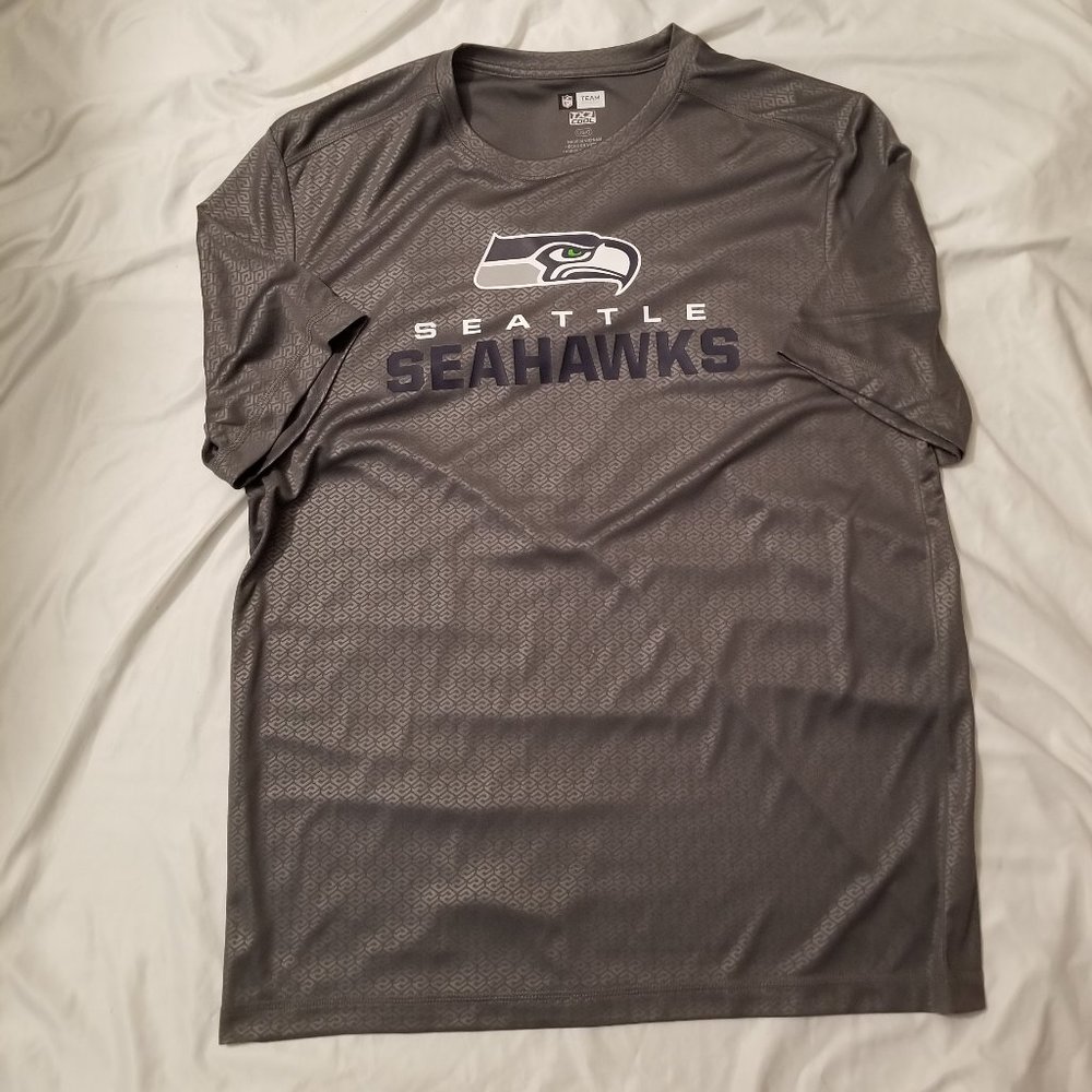Seattle Seahawks NFL Proshop T-shirt - Large